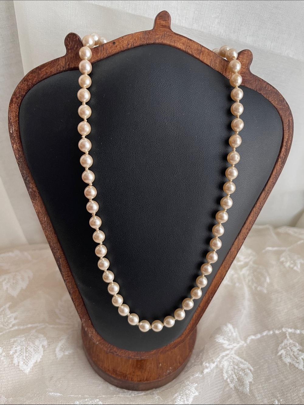 16" Faux Pearl Necklace